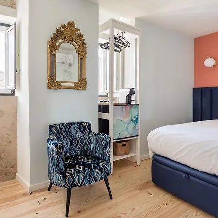 Joivy Flats Next To Rossio Square And Main Lisbon Attractions-3